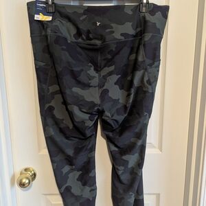 Old Navy Green and Blue Camouflage Leggings